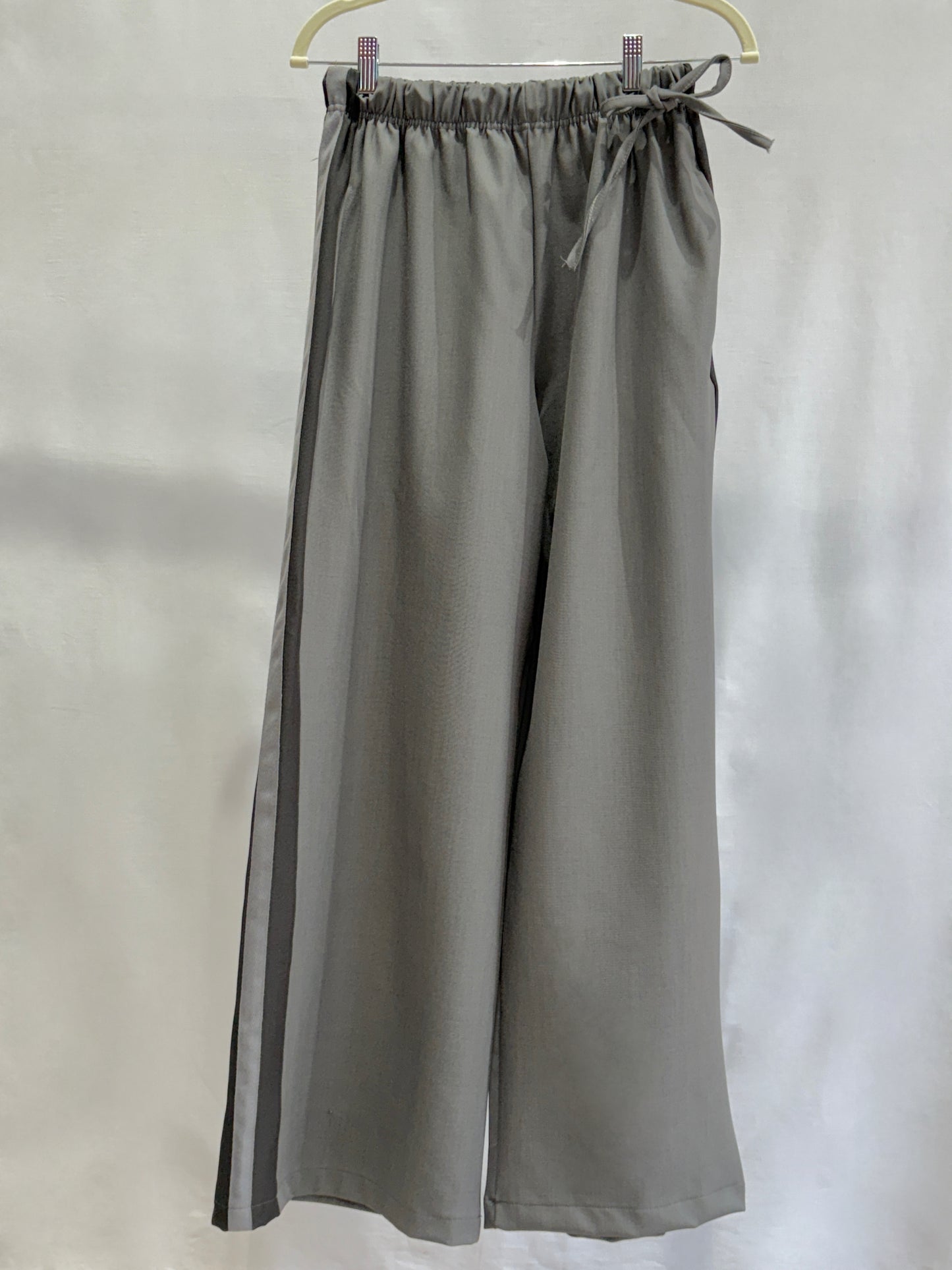 Ribbon Tie Track Long Slacks (All-Season)