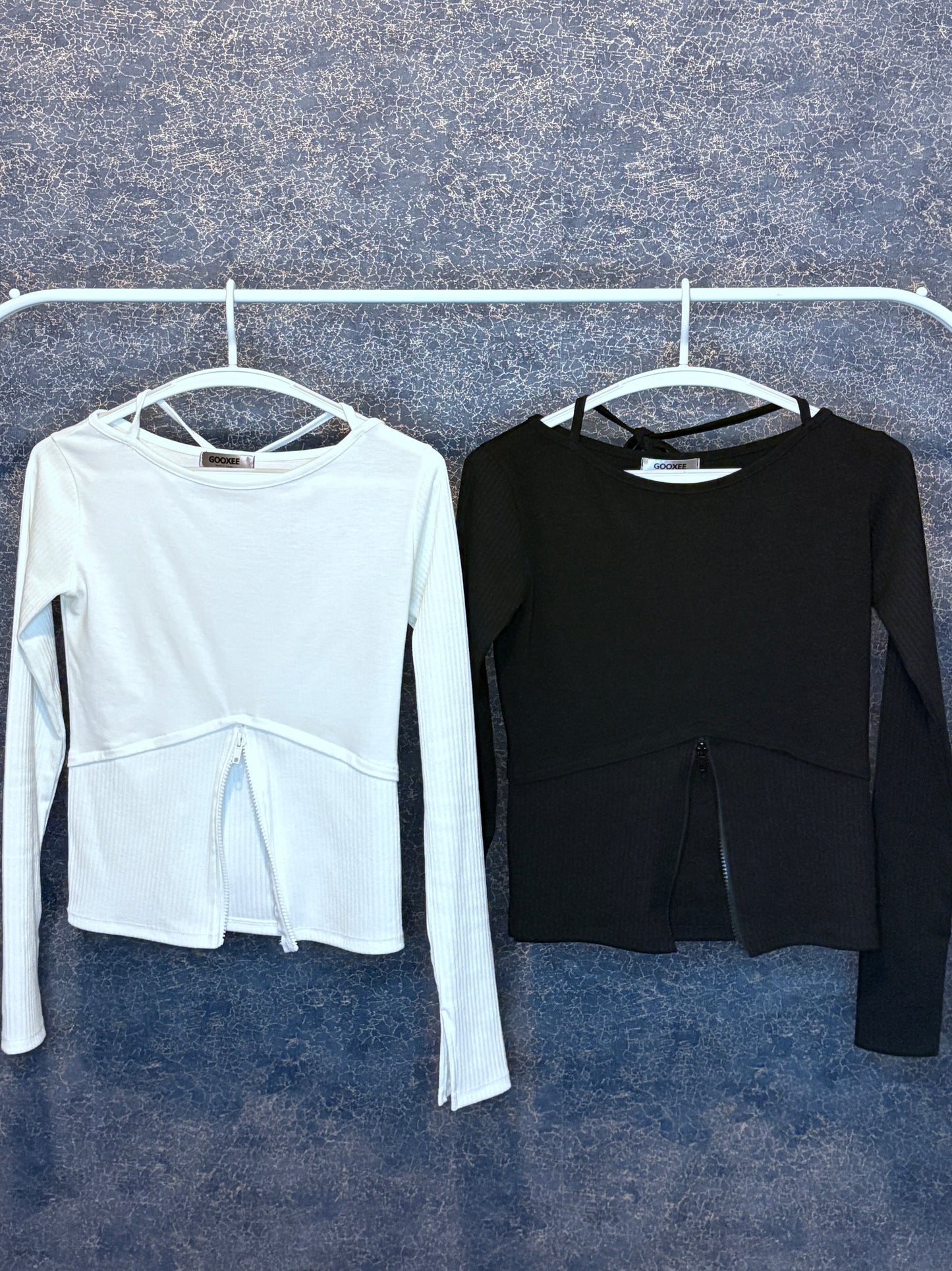 Y2k Neck Strap Zipper Long Sleeve T-shirt (2 Colours)