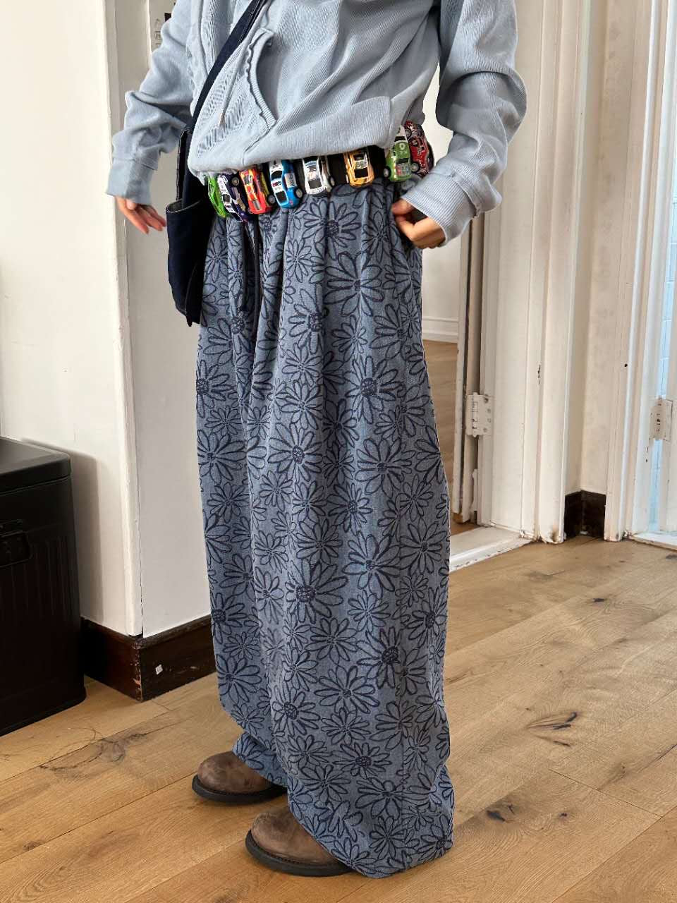 (Preorder) Floral pigment print loose-fit cotton one size pants