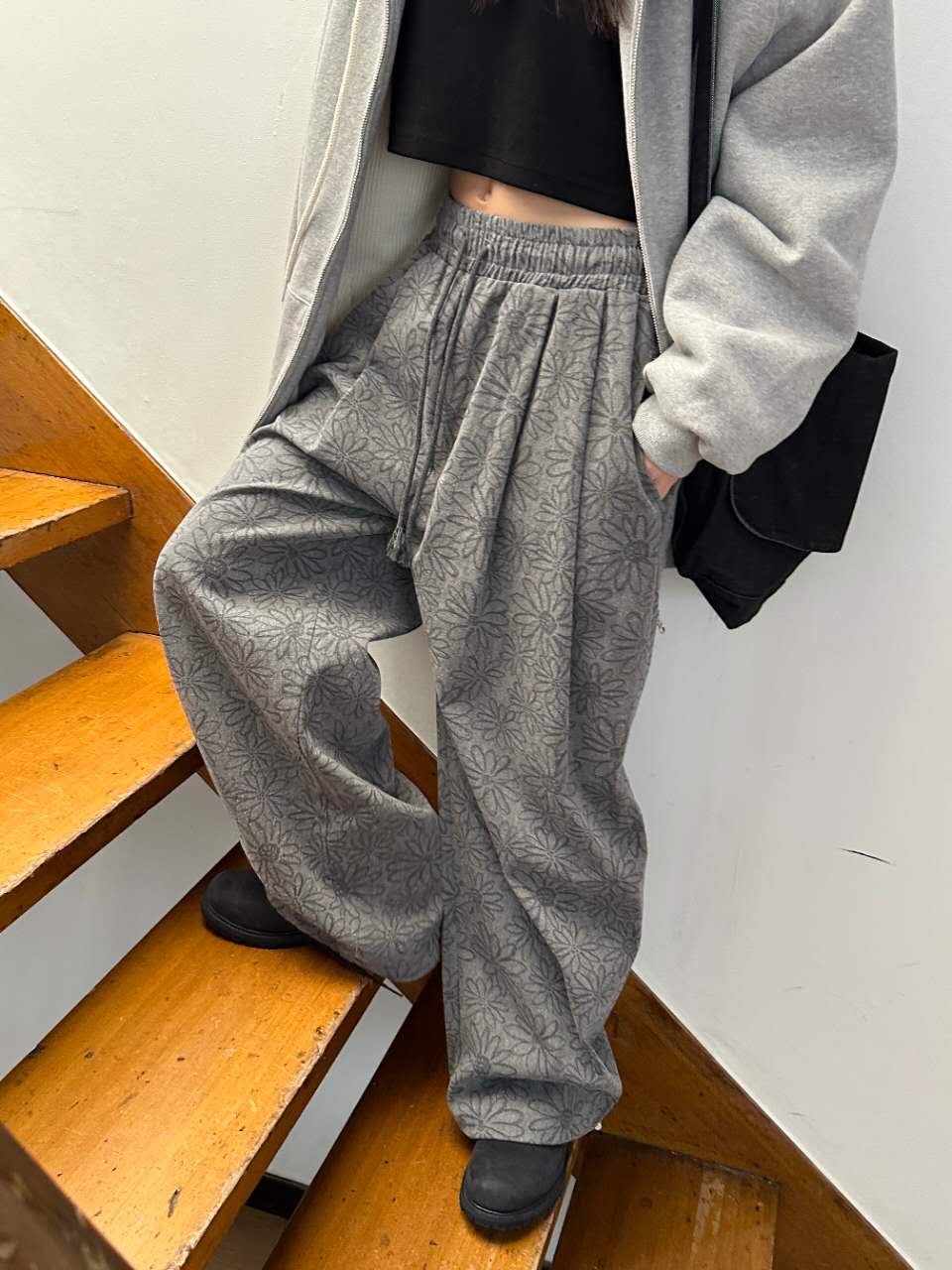 (Preorder) Floral pigment print loose-fit cotton one size pants
