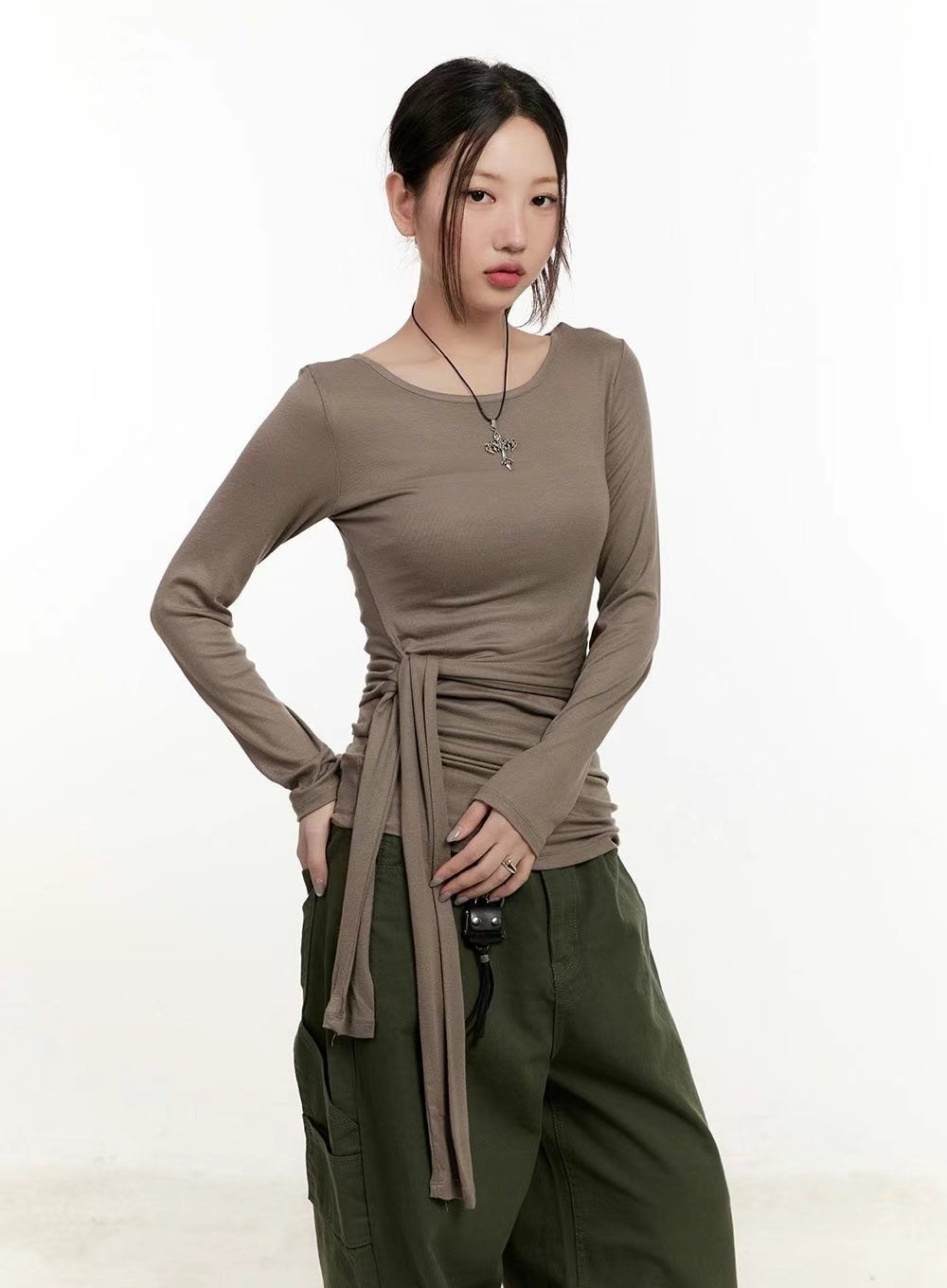 (Preorder) Layered Waist-Slimming Long Sleeve Feminine Hug Tee