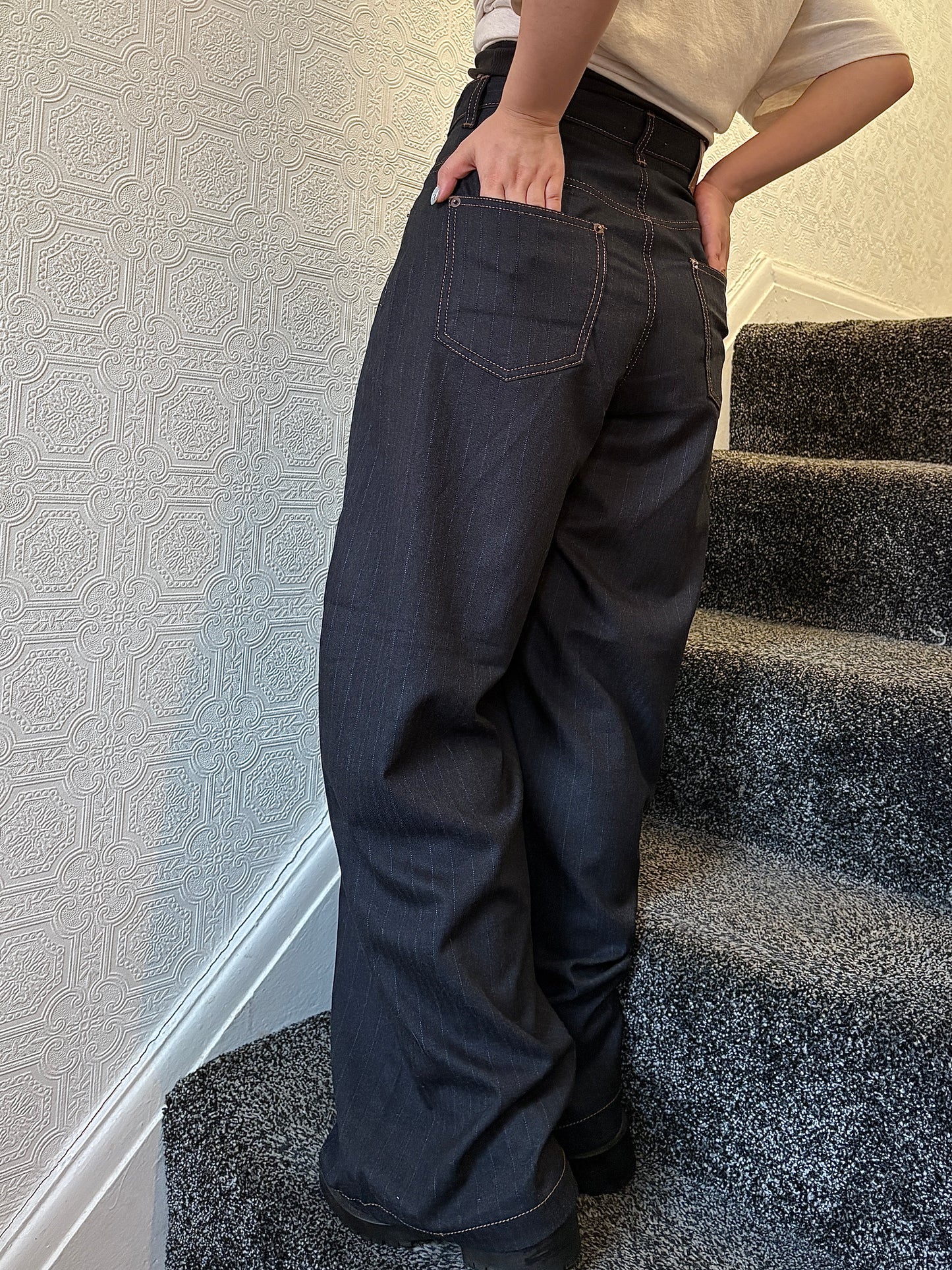 Wide Lightweight Denim Stripe Slacks (All Season)