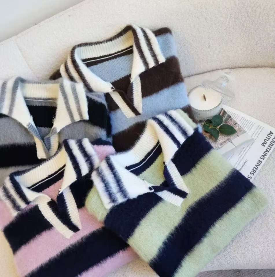 (Preorder) Unisex Collar Brush Striped Knitwear