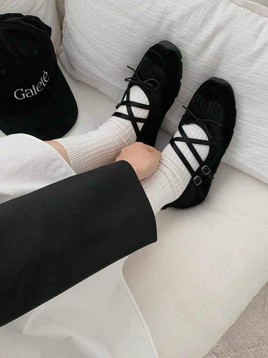 Fringe Ribbon Sneakers (Black)