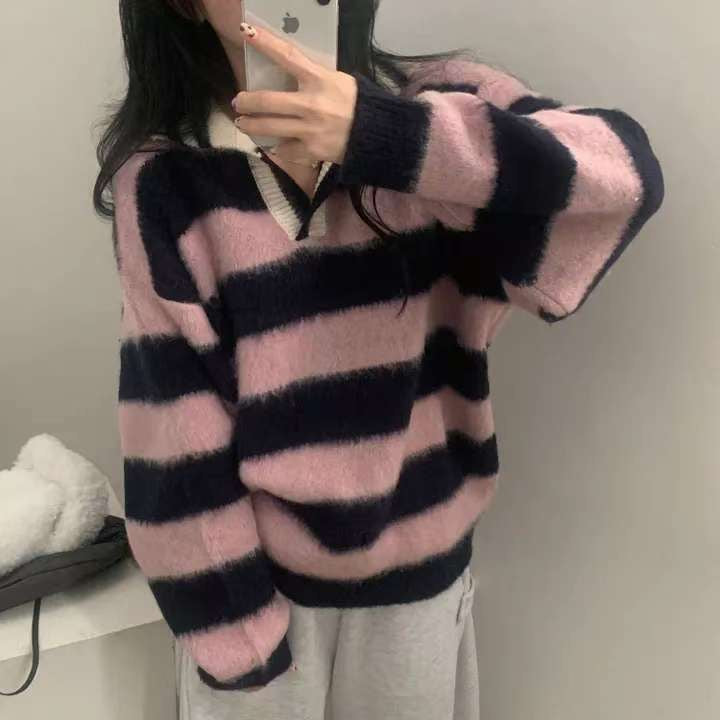 (Preorder) Unisex Collar Brush Striped Knitwear