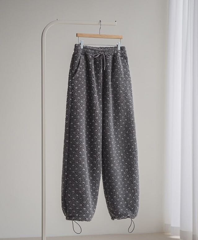 (DEC NEW) Heart Dumble Fur Pants