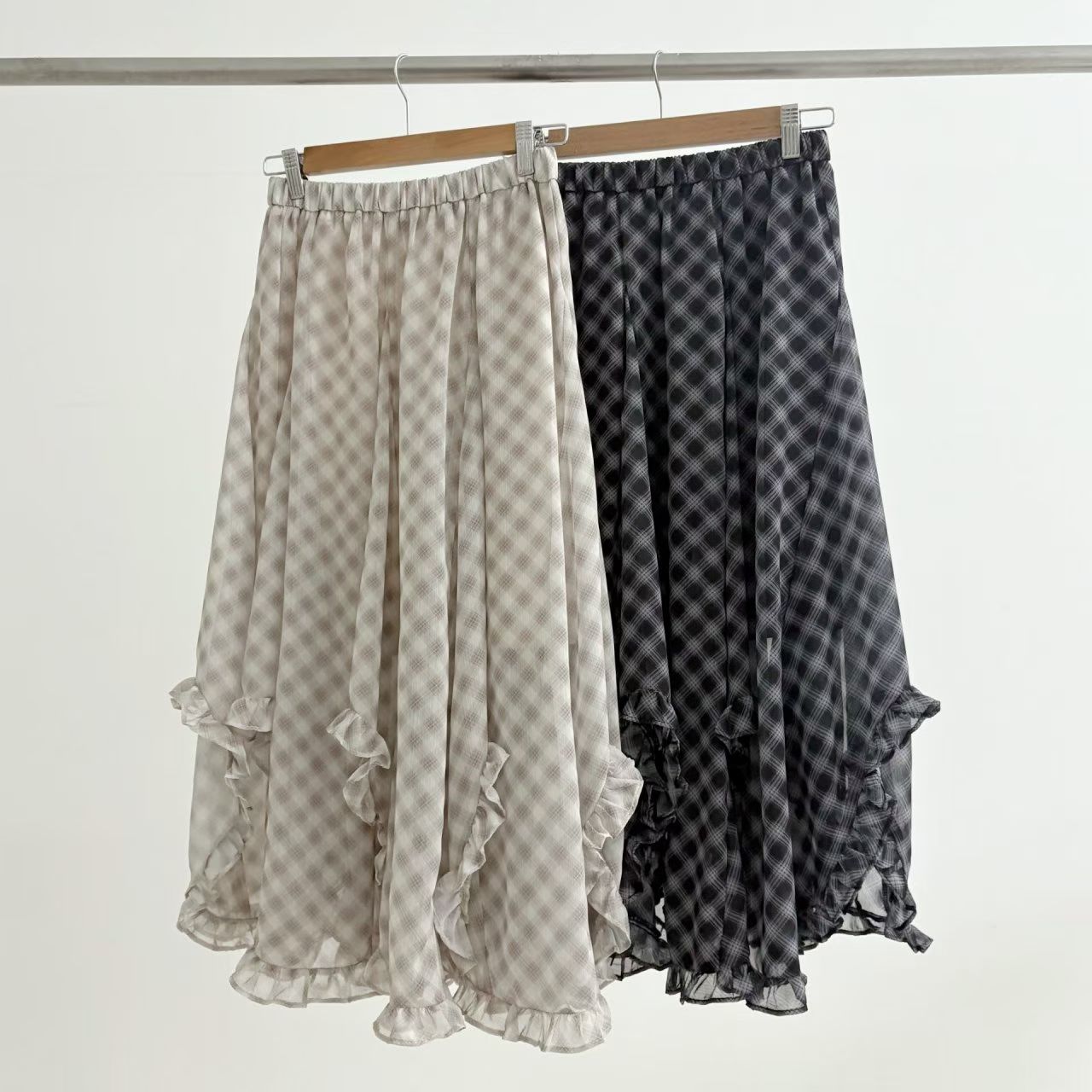 High End Chiffon Check Cross Layered Cancan Skirt
