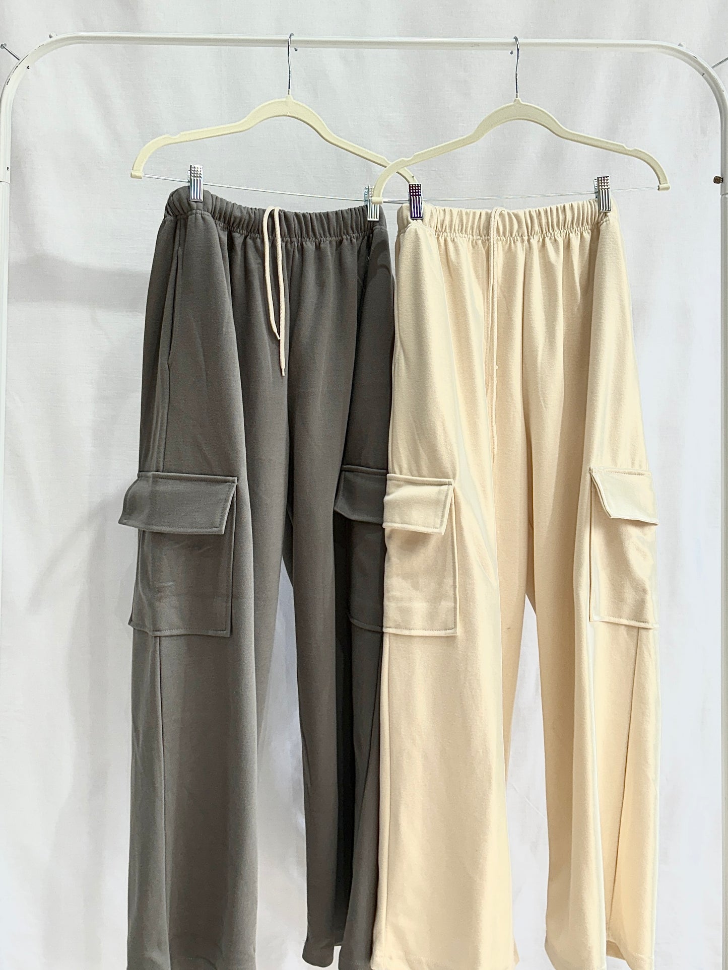 Unisex Overfit Wide Cargo Pants All season