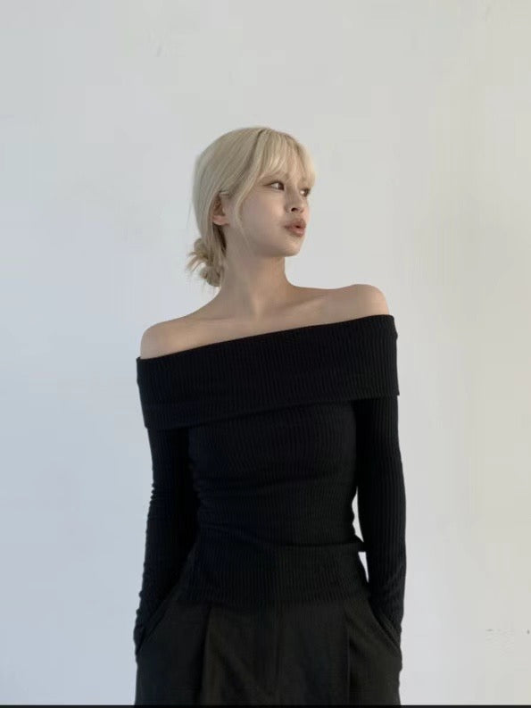 (Preorder) Daily Look Off-shoulder T-shirt