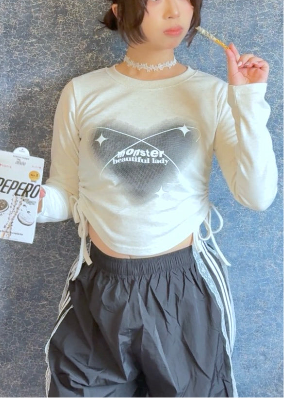 Ribbon Wrinkle Heart T-shirt