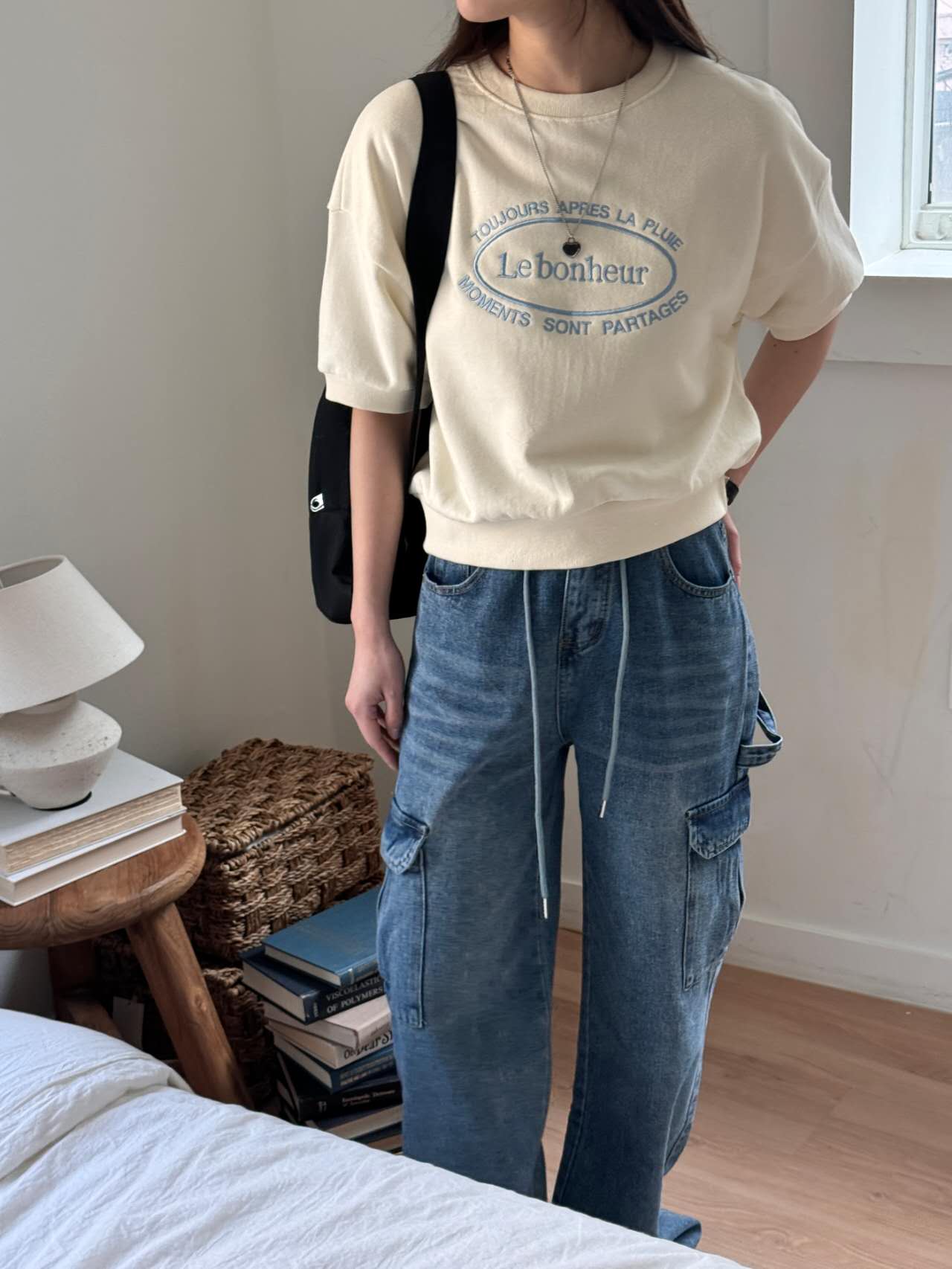 Le bonheur Mid Sleeve Sweatshirt Beige