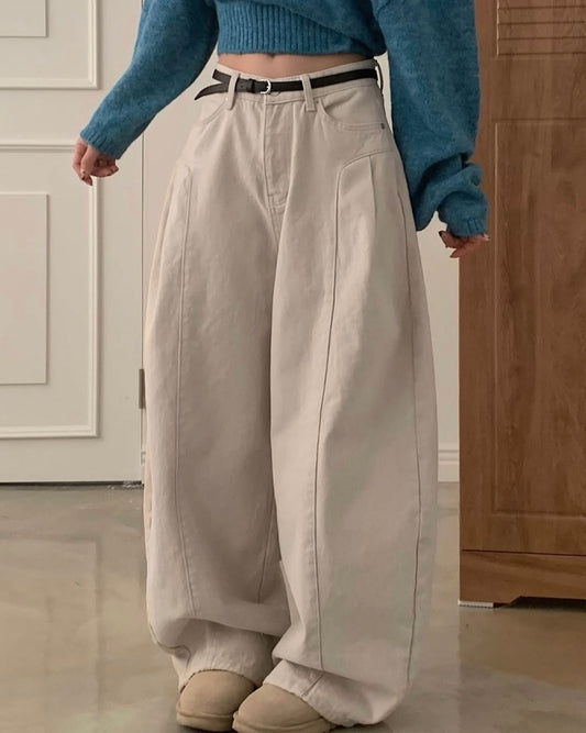 (BF NEW IN) Hip Up Balloon Pants