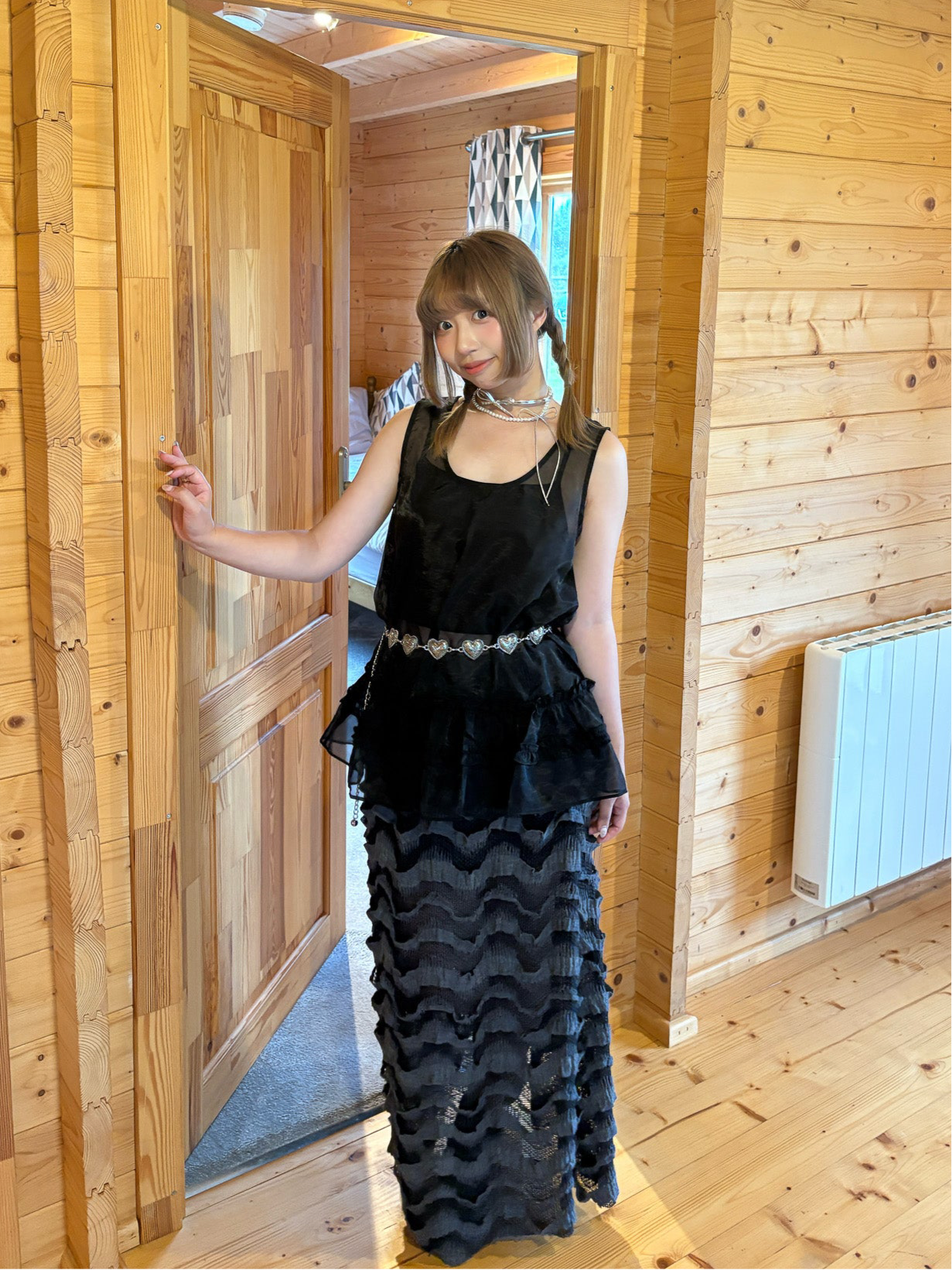 Lace CanCan Wave Skirt – Two-Tone Banded Waist with Slit (Black)
