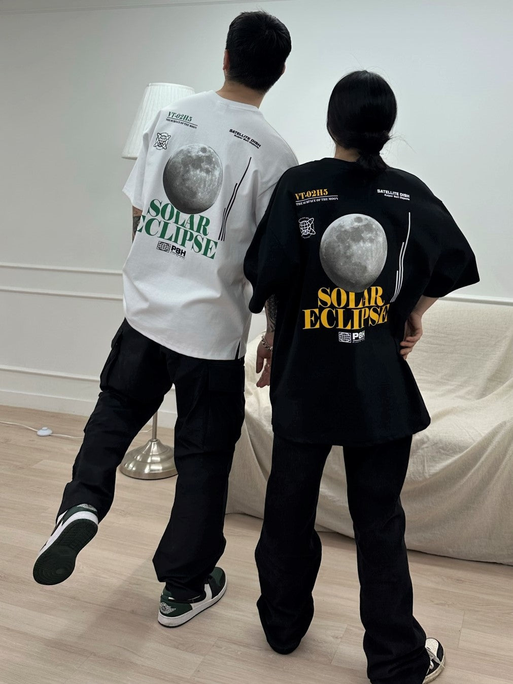 P8H Unisex Oversized Moon Graphic Short Sleeve T Shirt (Couple T Recommended!!)