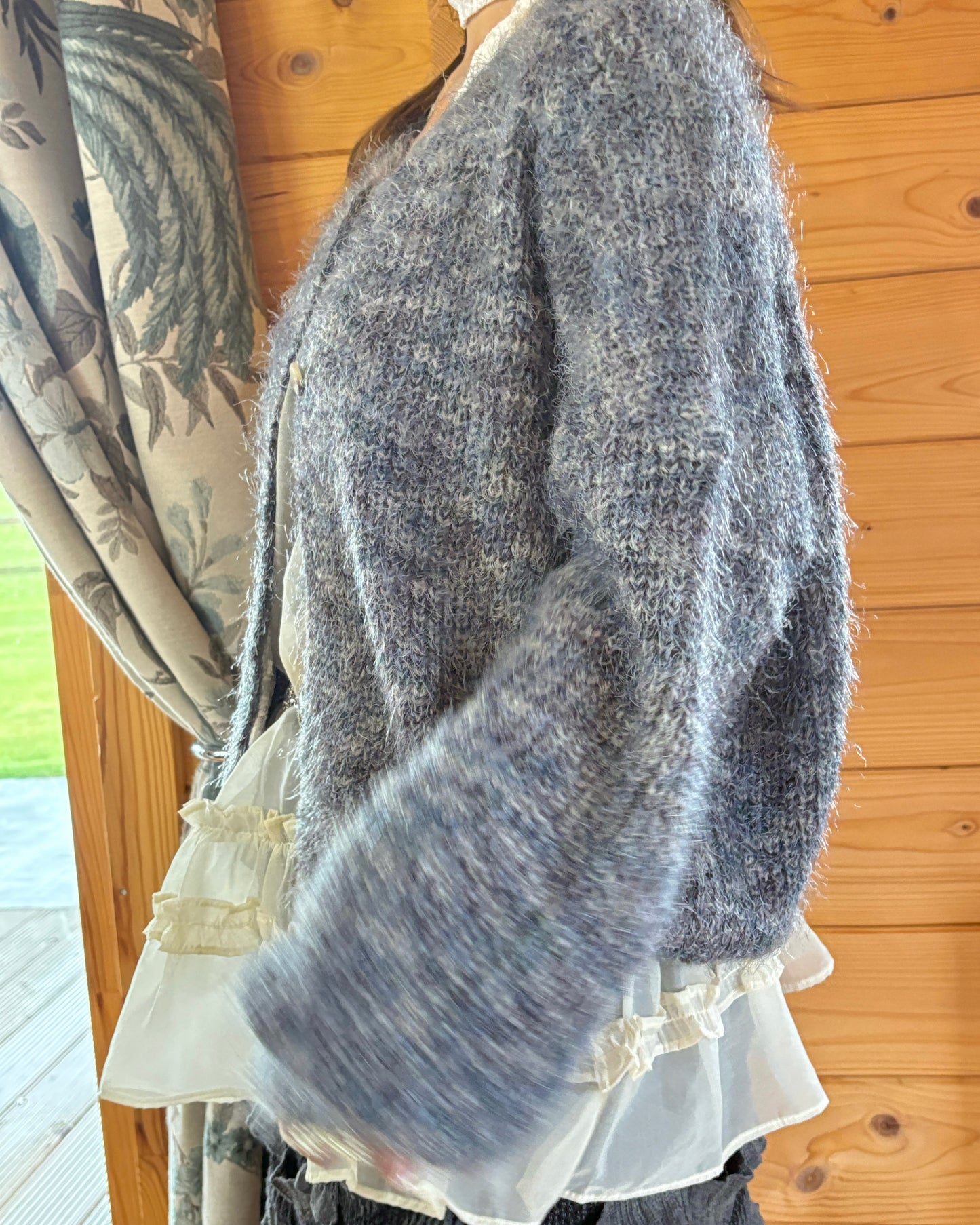 (Preorder) Y2K Knit 2 Button Rainbow Cardigan (Navy)
