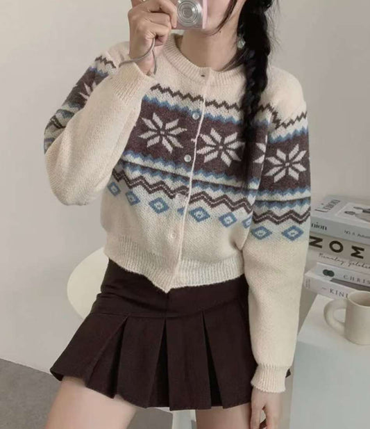 (Preorder) Snow Flower Knit Cardigan