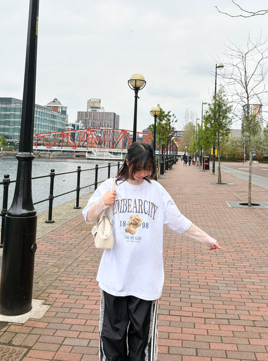 Oversized Uni Bear City Print T-shirt
