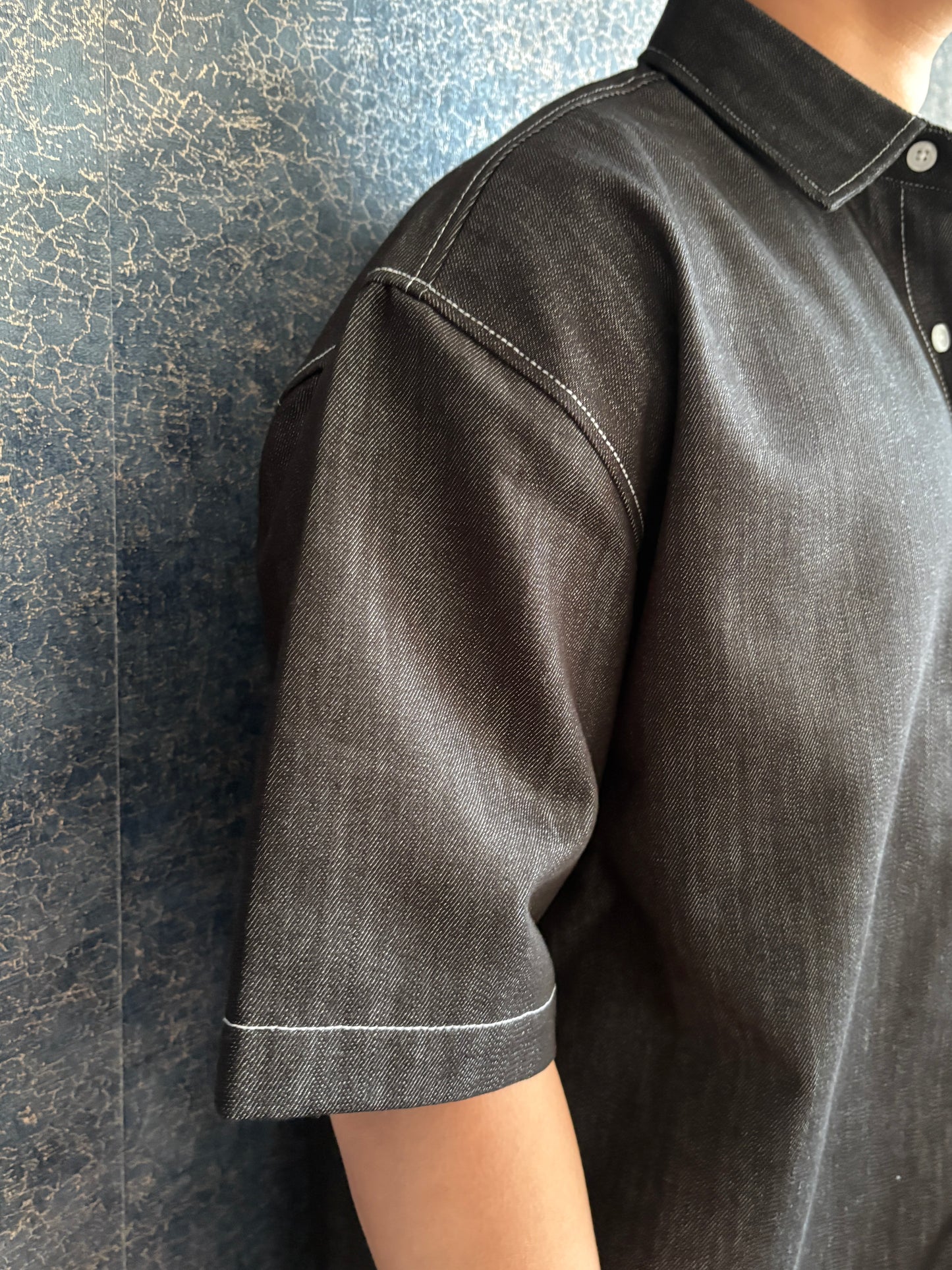 Non-fade Oversize Denim Short-Sleeve Shirt