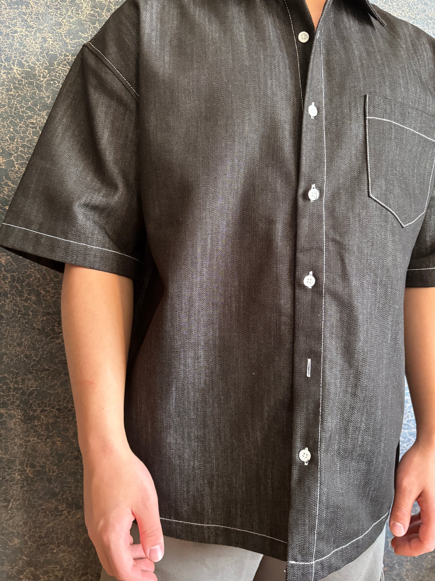 Non-fade Oversize Denim Short-Sleeve Shirt
