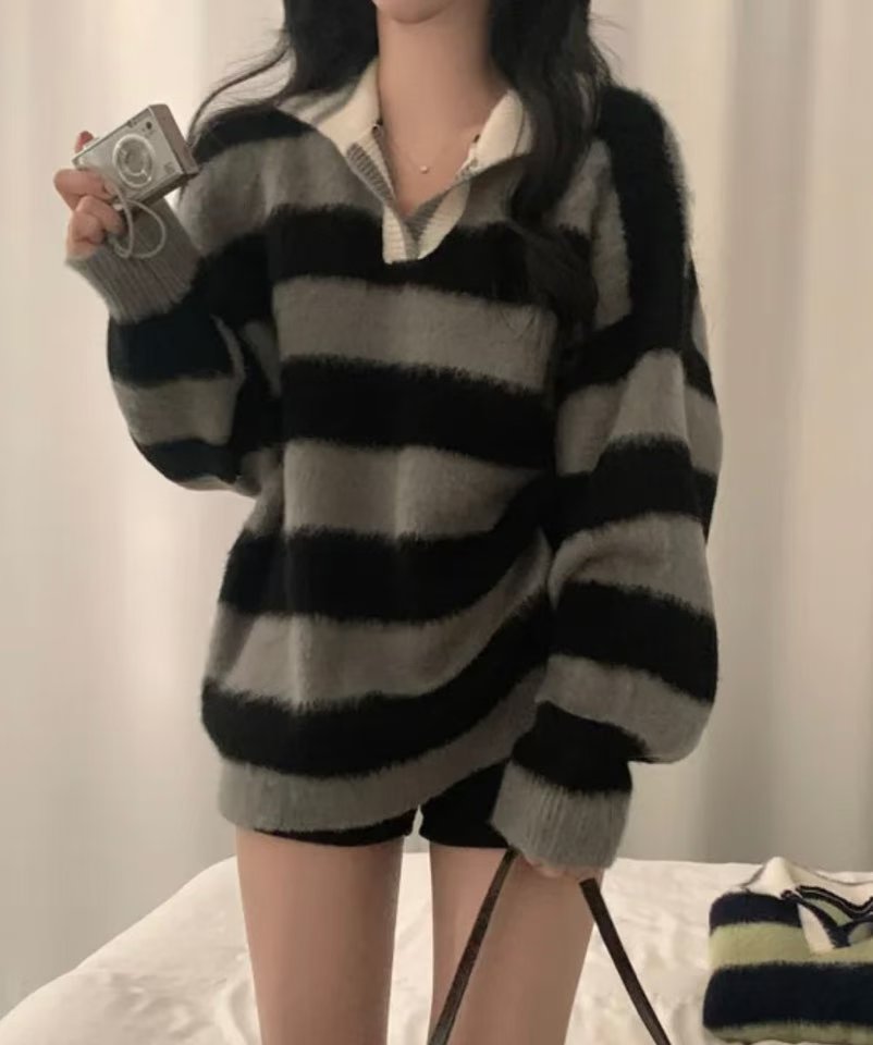 (Preorder) Unisex Collar Brush Striped Knitwear