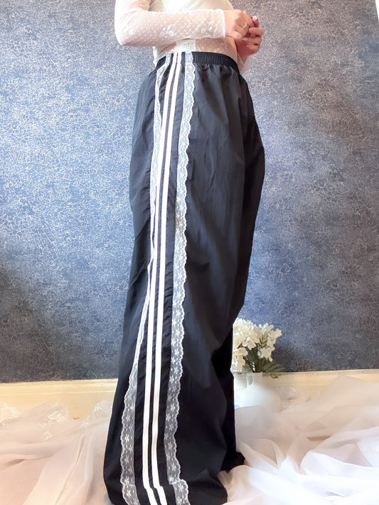 Mave Y2K Lace-Panel Wide-Leg Trousers