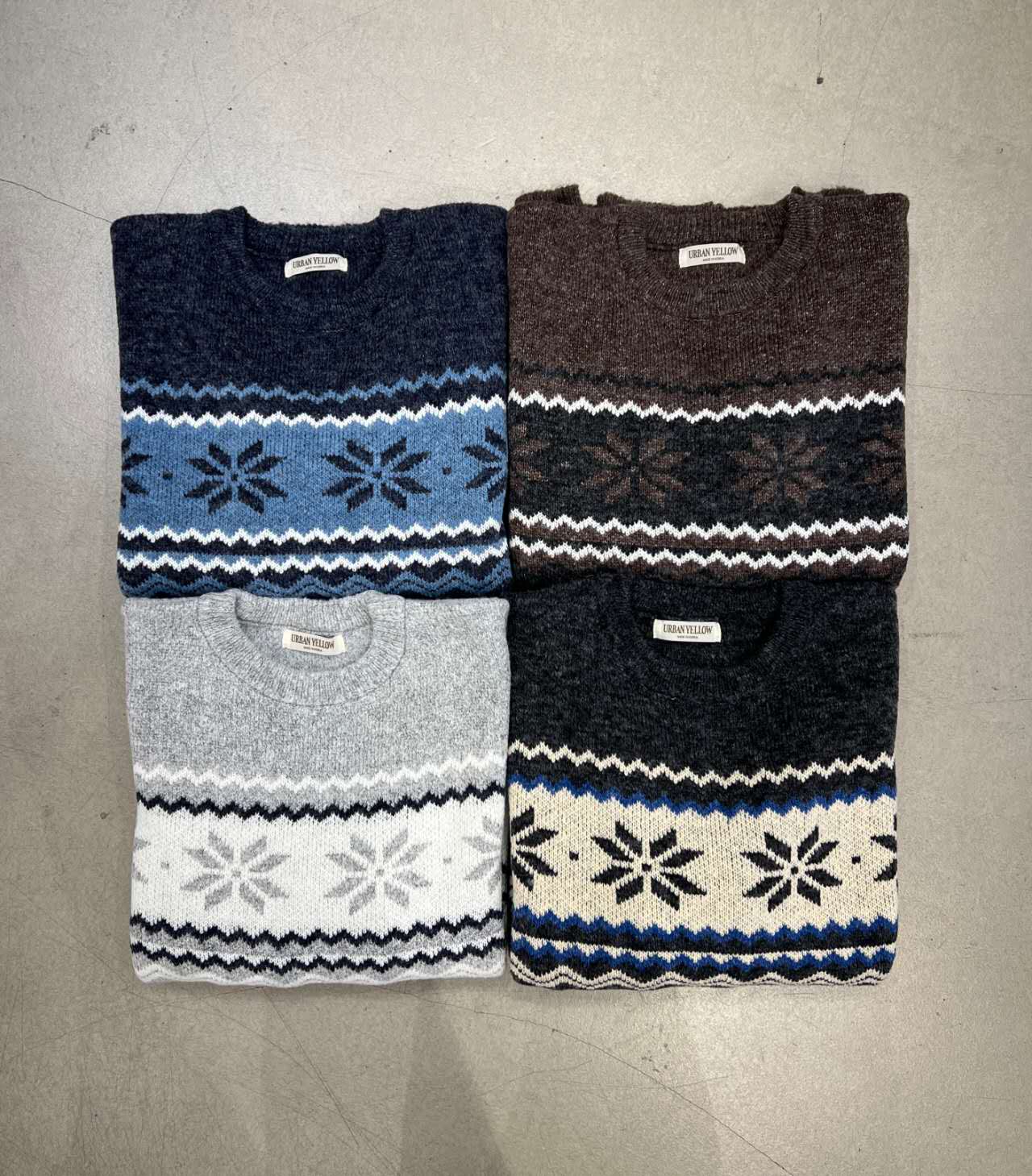 (Preorder) Unisex Snow Flower Knitwear
