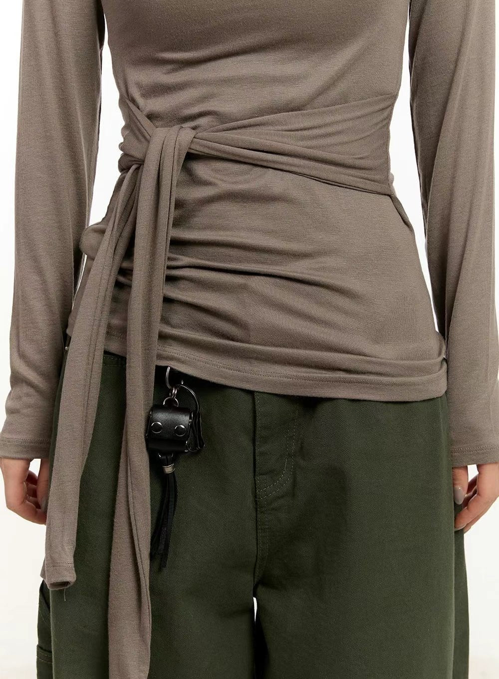 (Preorder) Layered Waist-Slimming Long Sleeve Feminine Hug Tee