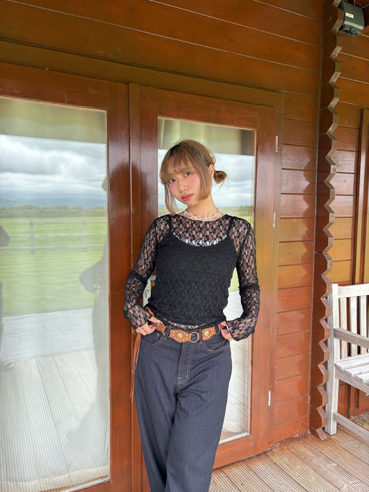 Sheer Lacy Slight Cropped Ballet Floral Tee (2 Colours)