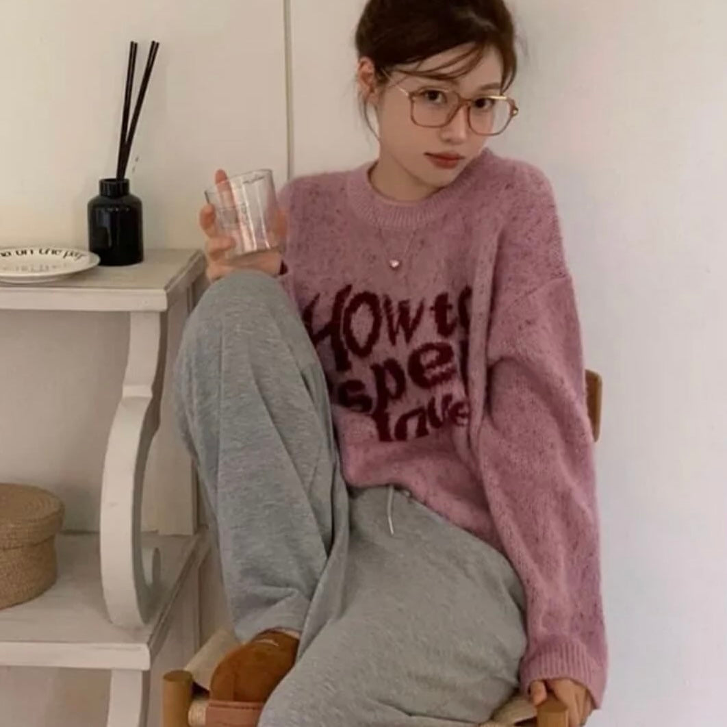 How to spell love sweater (2 Colours)