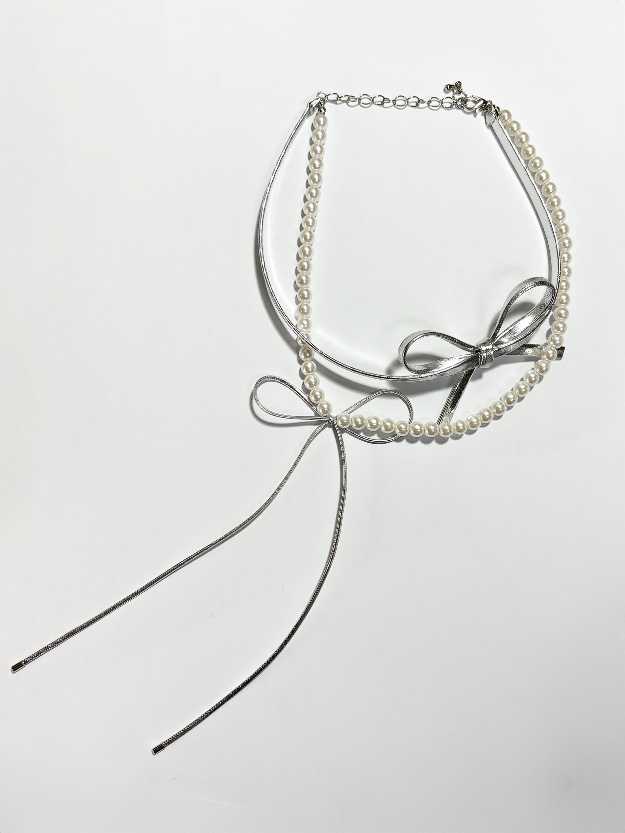 Double Ribbon Pearl Necklace
