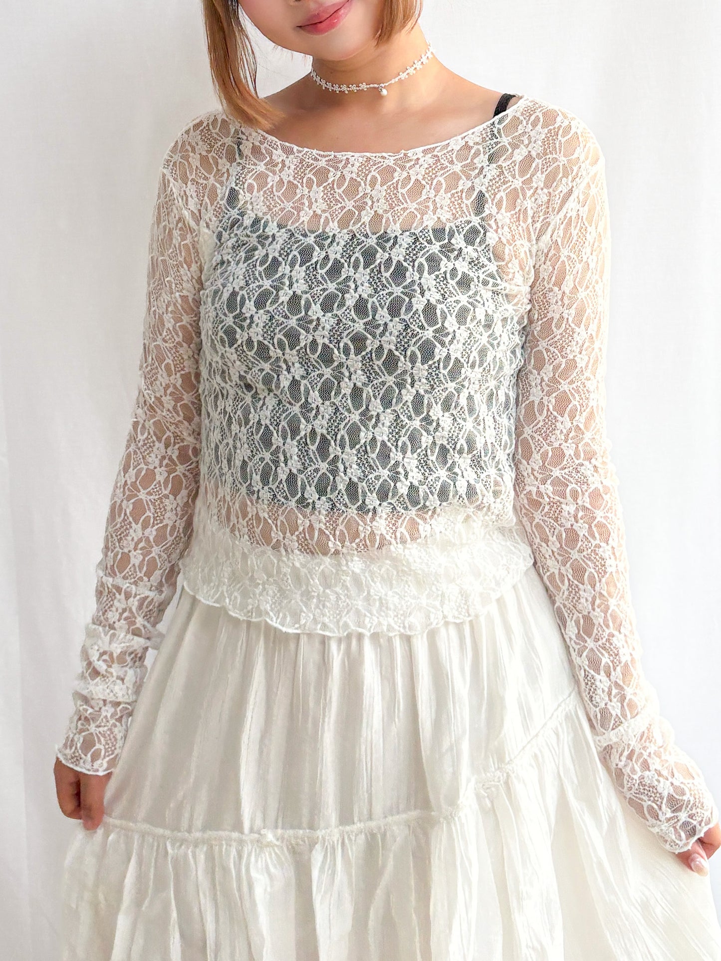 Sheer Lacy Slight Cropped Ballet Floral Tee (2 Colours)