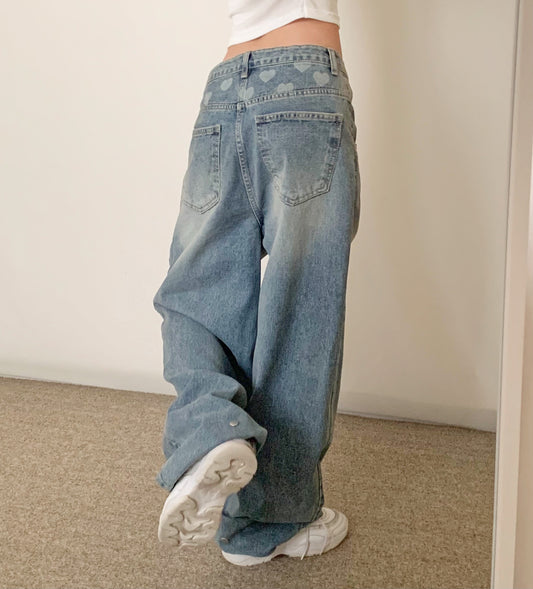 (Preorder) Heart snap loose wide light wash jeans