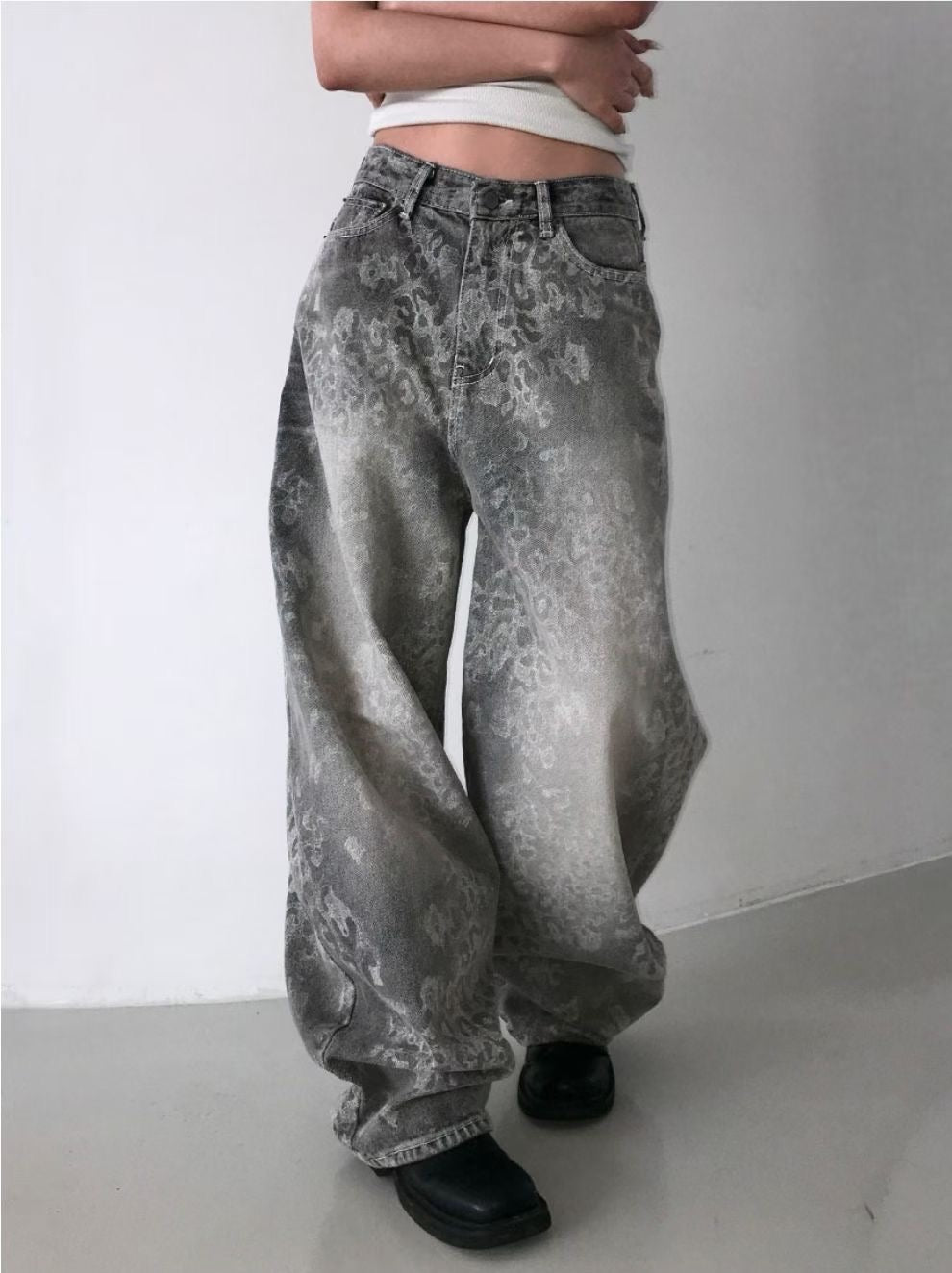 [OOTJ] Karina Pants Same Brand! Unisex Icy Washing Leopard Wide Denim Pants
