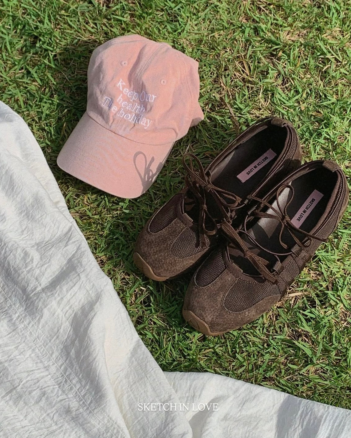 Ribbon Mood Sneakers (Brown)