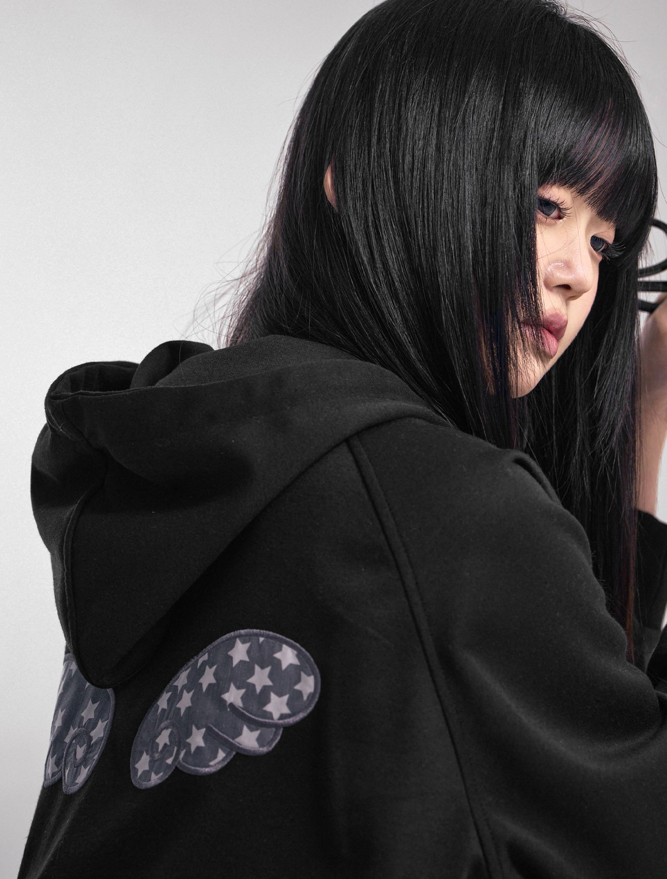 [LOOXP MADE]Angel embroidery patch high neck overfit hooded zip-up