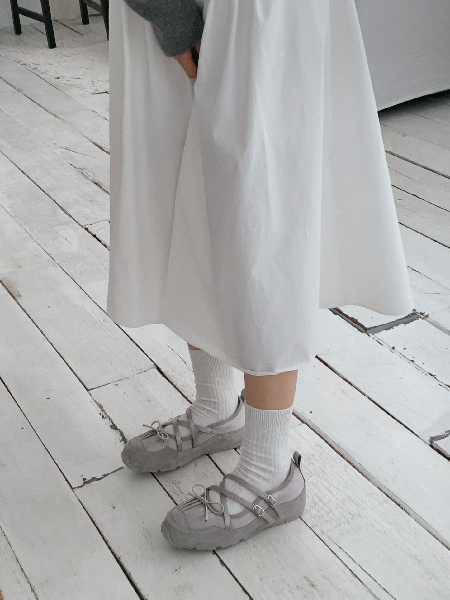 Fringe Ribbon Sneakers (Grey)