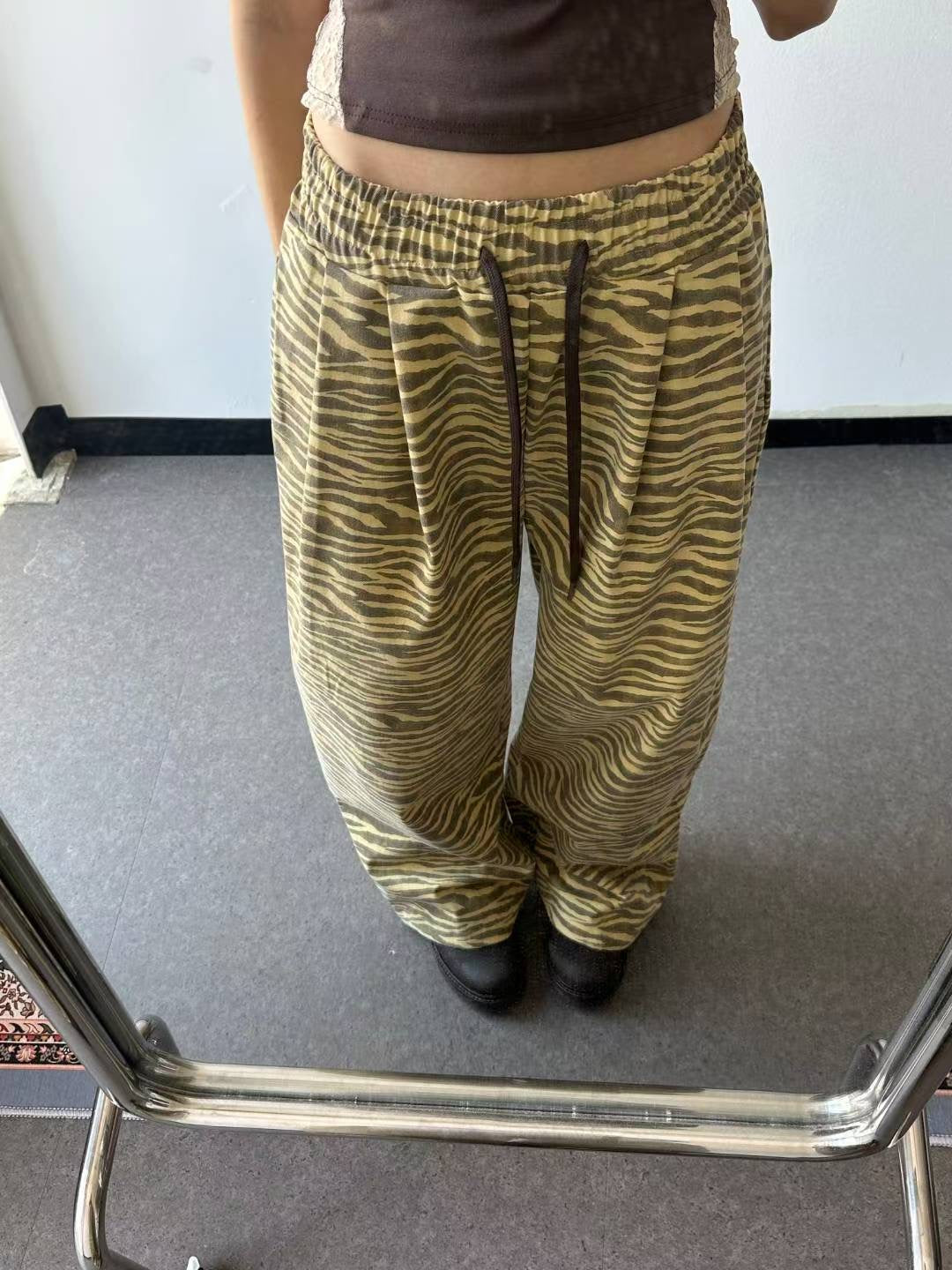 (Preorder) Grade pants cotton washed zebra pigment banding loose fit pintuck