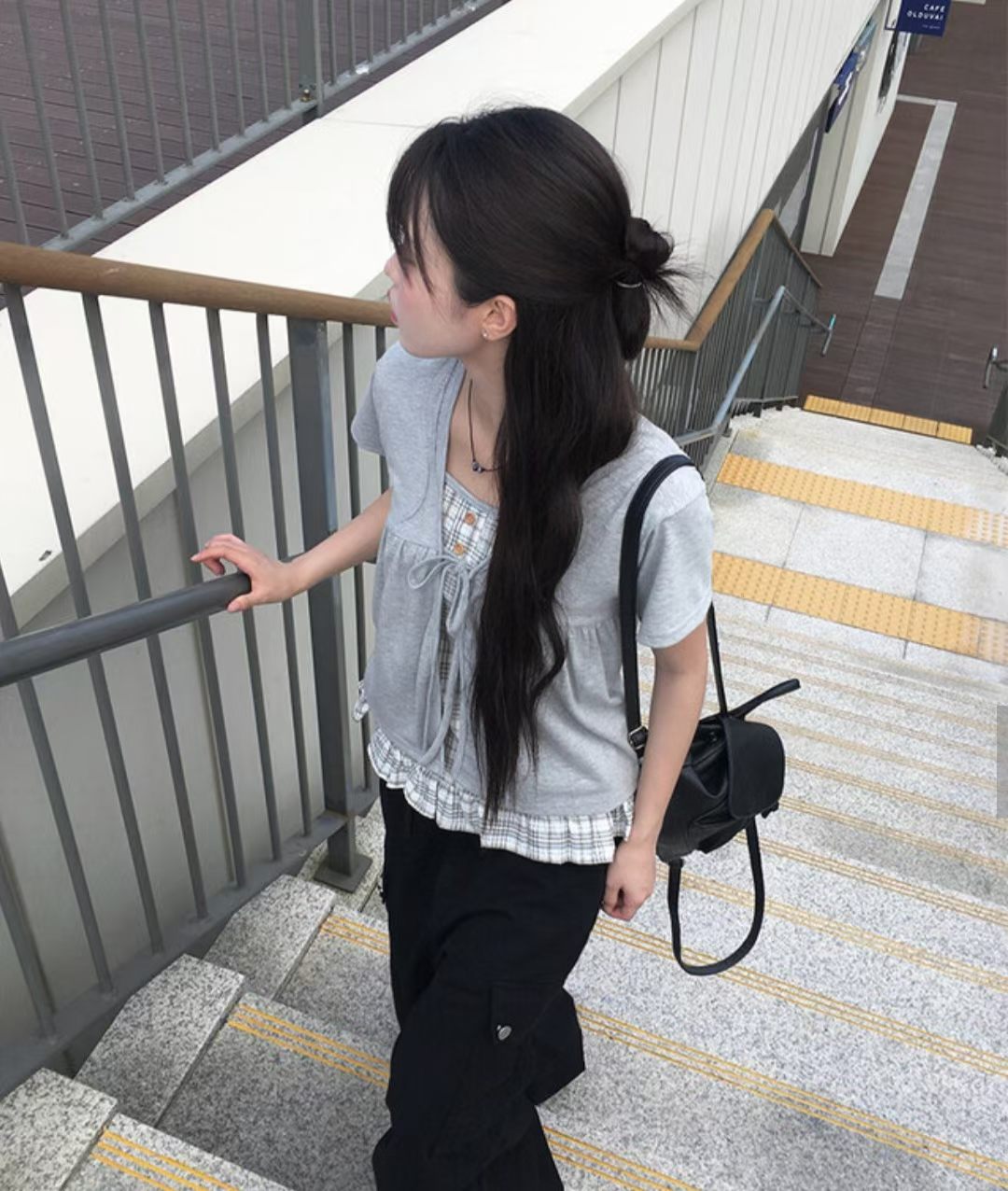 Pretty Check Color Layer Fake Cardigan Top