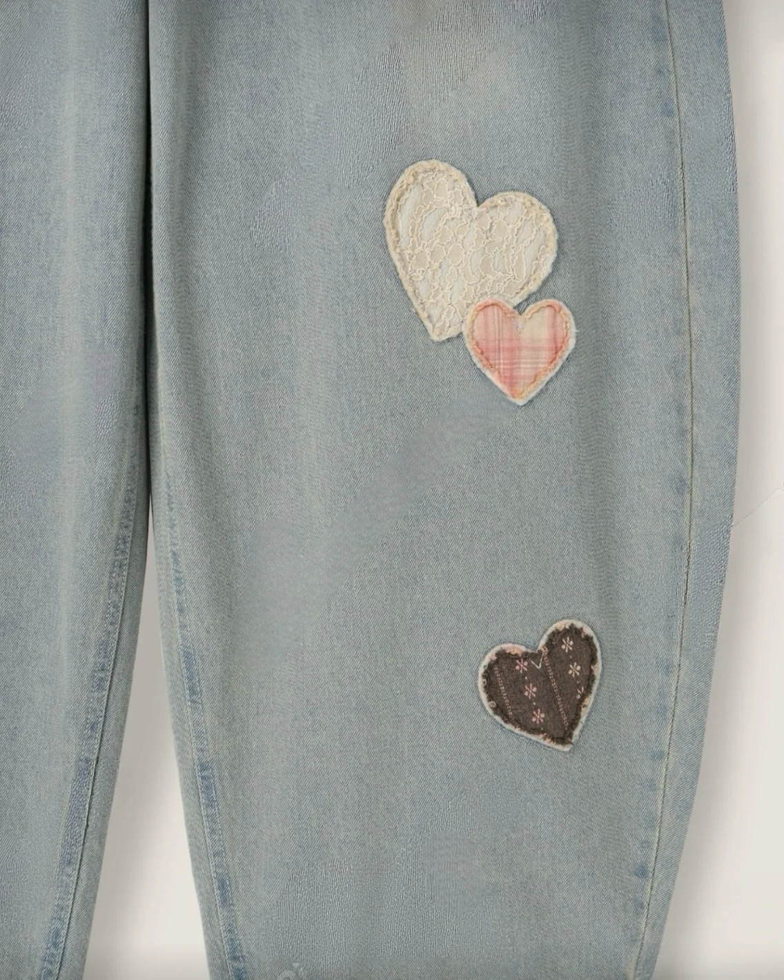 26FW Sweetheart Patchwork Balloon Jeans