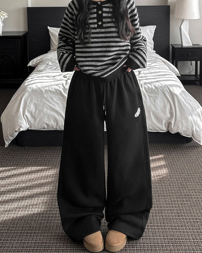 [LOOXP MADE] Sheepskin Short & Long Angel Embroidery Cut-Line Banding Wide Training Long Pants