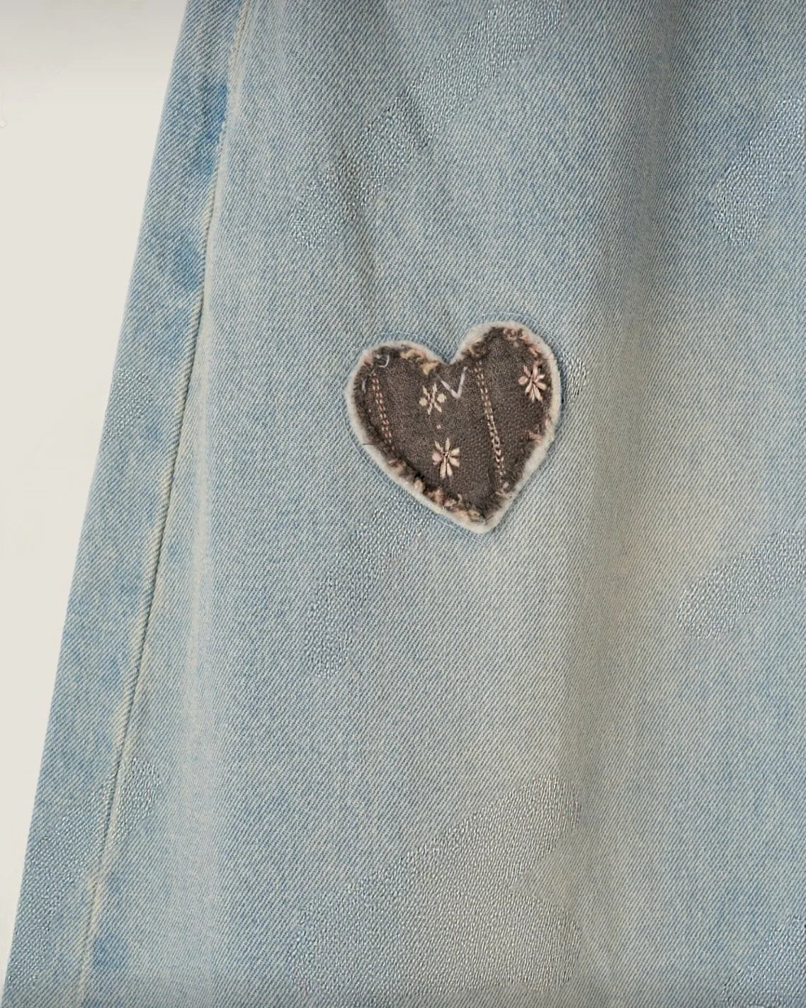 26FW Sweetheart Patchwork Balloon Jeans