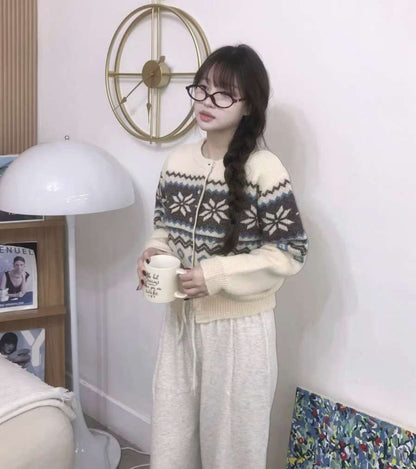 (Preorder) Snow Flower Knit Cardigan