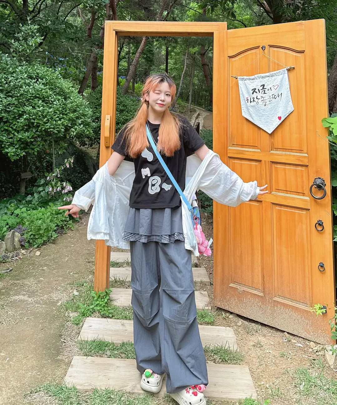 [Ambler] Angel & Star Elements Check Patch Short Sleeve T-shirt (Oversized/ Crop/ 2 Colours)