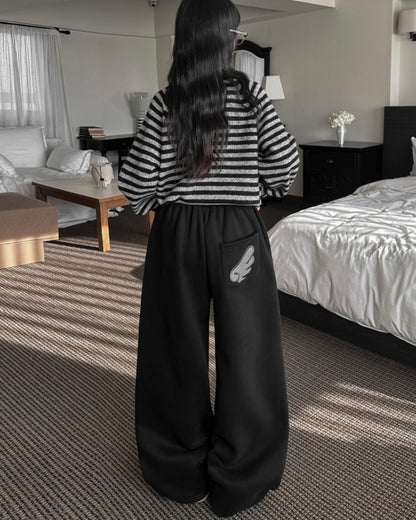 [LOOXP MADE] Sheepskin Short & Long Angel Embroidery Cut-Line Banding Wide Training Long Pants