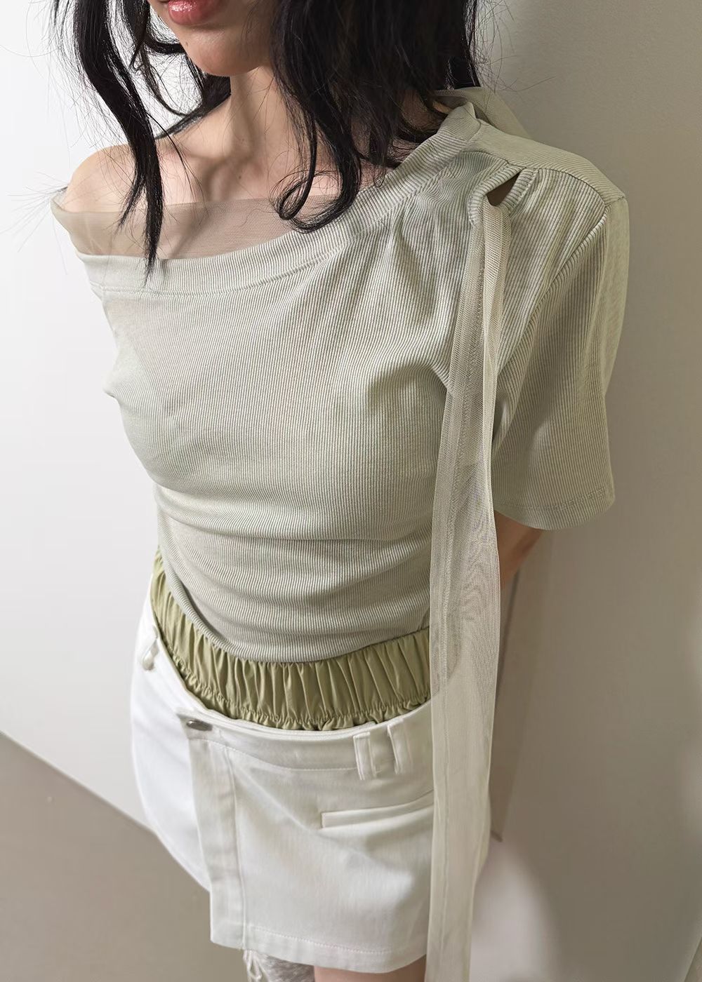 High End Mesh Asymmetrical Bow Off Shoulder Top(2Colours)