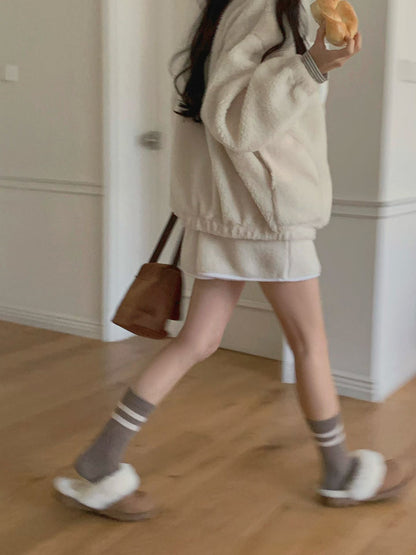 (LIMITED STOCK) Fleece Teddy Sweatshirt