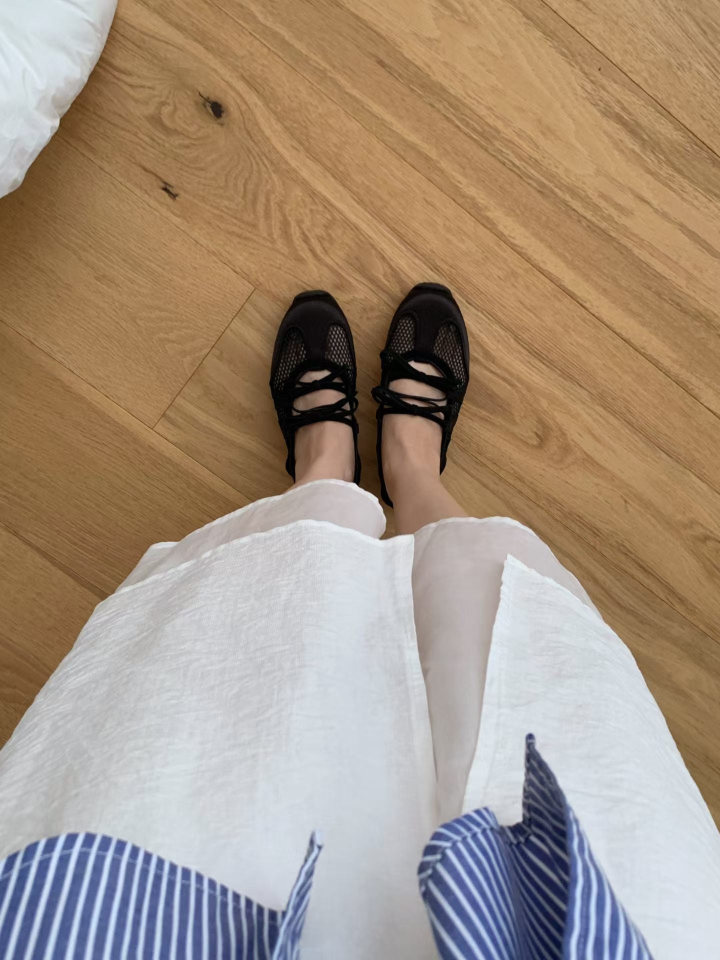 Mood Sneakers Sandals (Black)