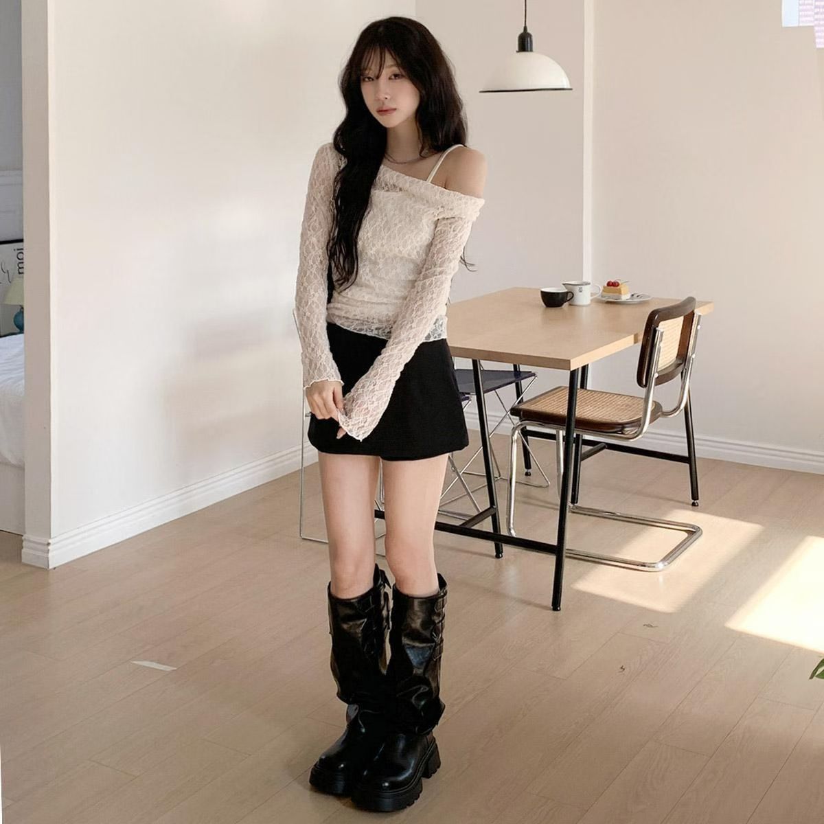 Off shoulder lace tank top set