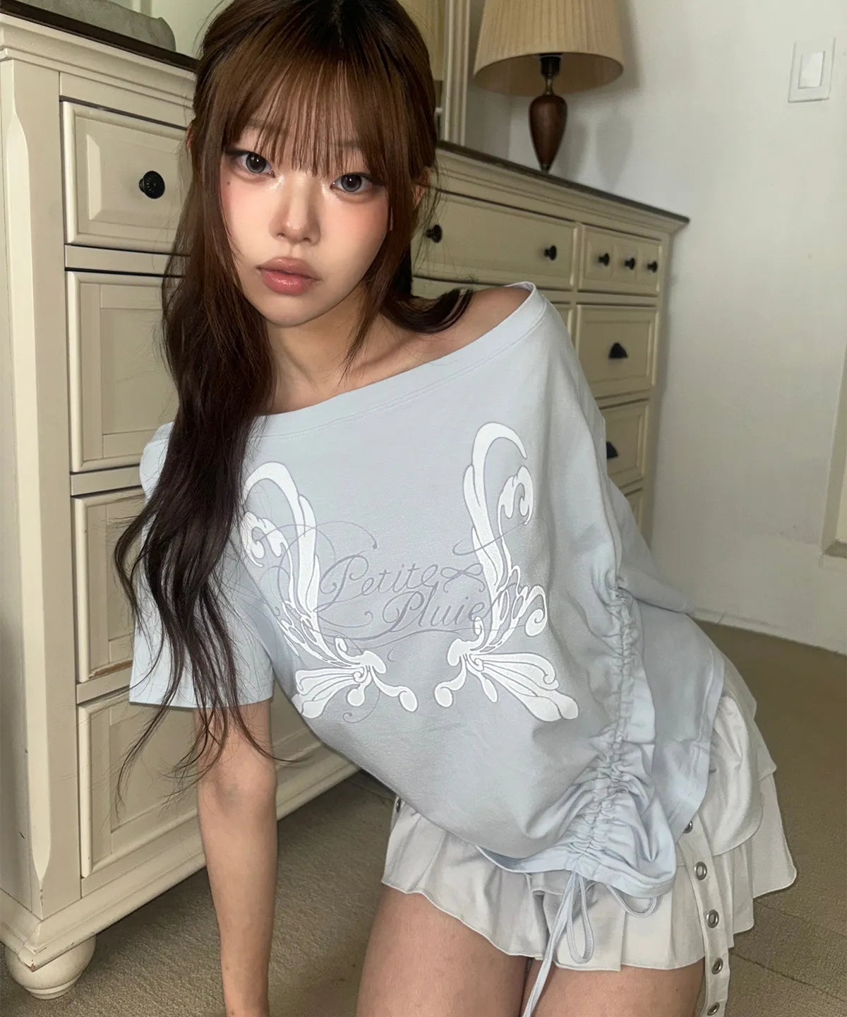 Musinsa Sale till 23/6! [ILLIGO] Seoljin's Pick Saeso Fairy One-Shoulder T-Shirt (3Colours)
