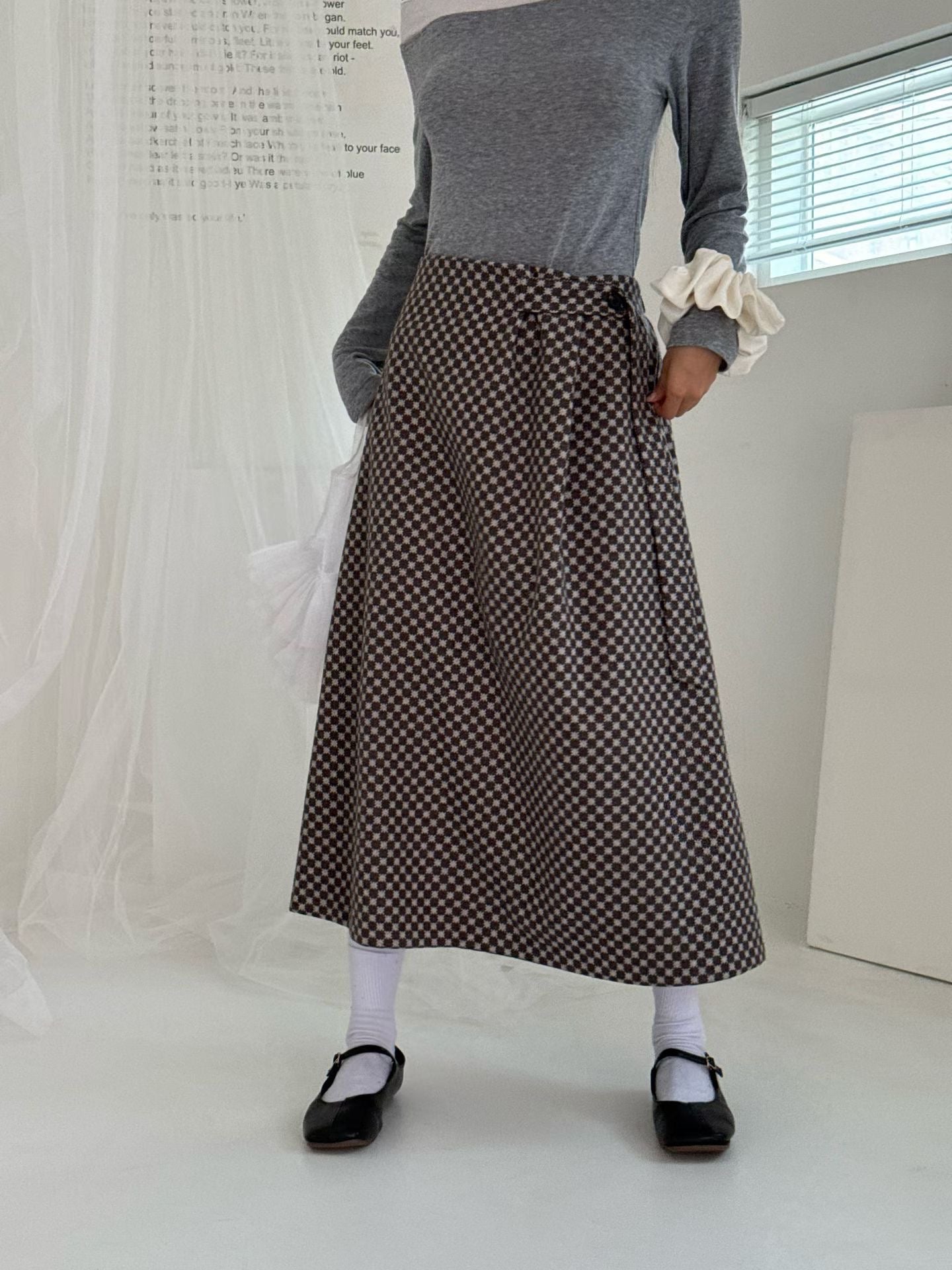 (Preorder) A-Line Check Button Skirt